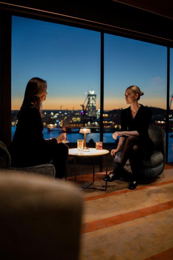 Riverton Hotell