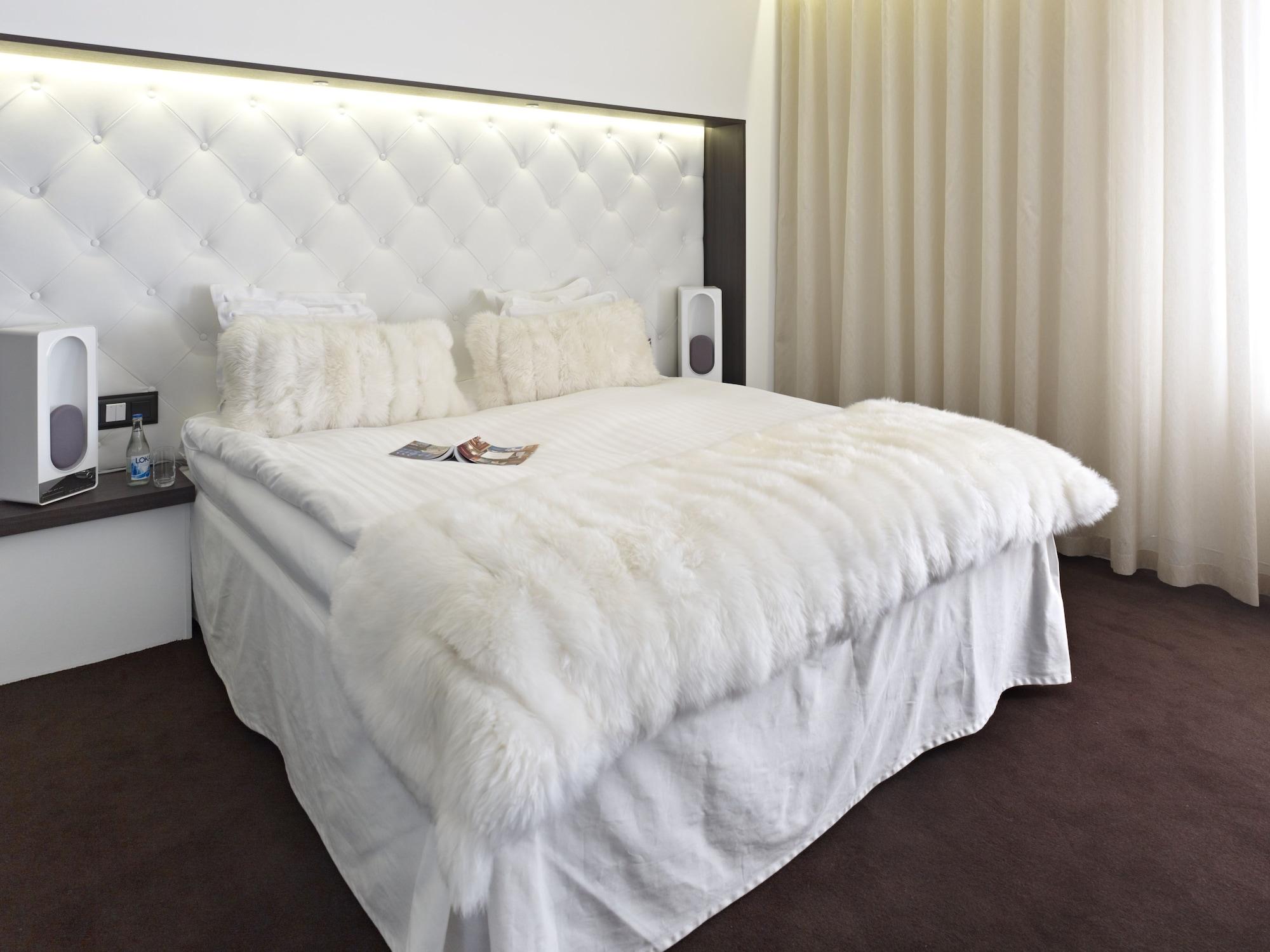 Riverton Hotell 4*